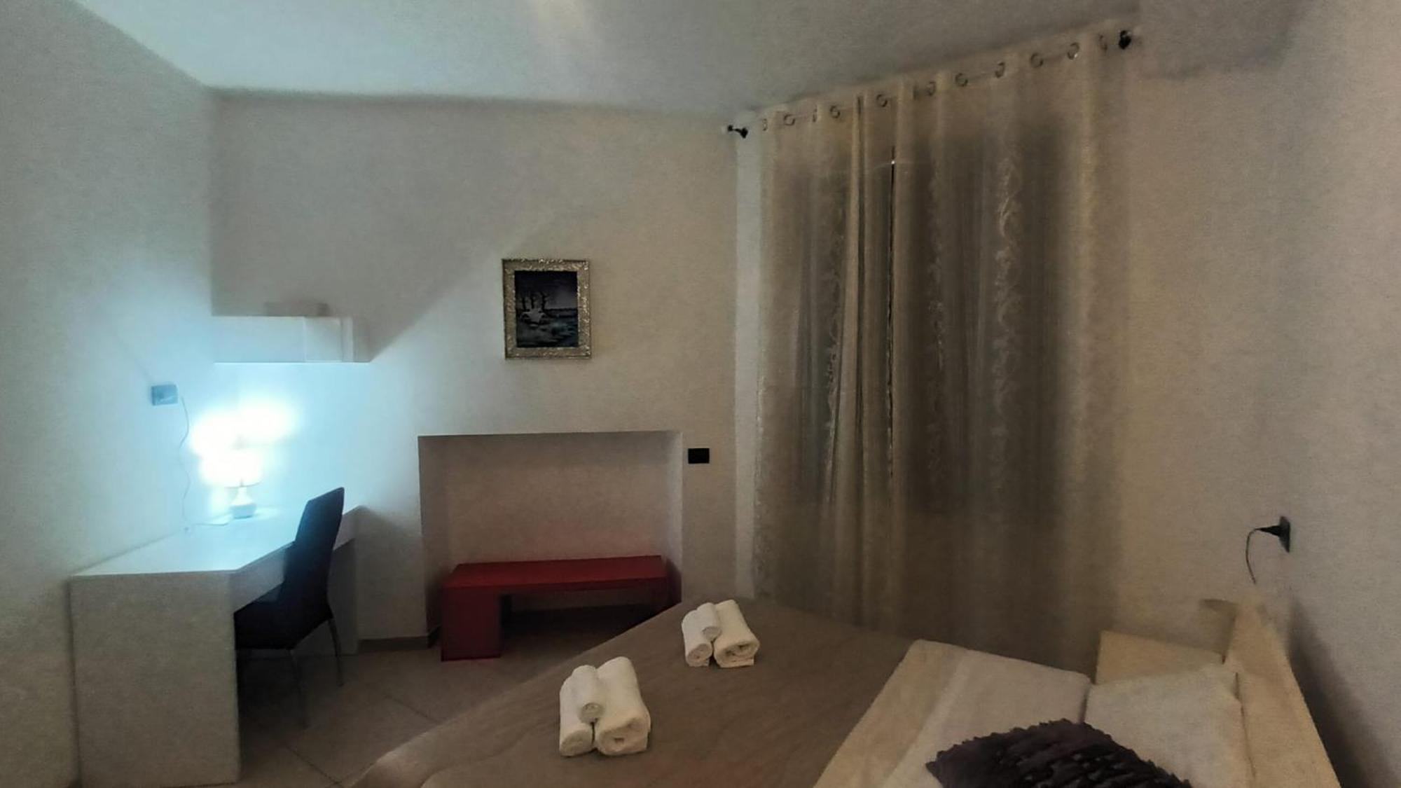 Olimpo Apartments St John In Lateran 로마 외부 사진